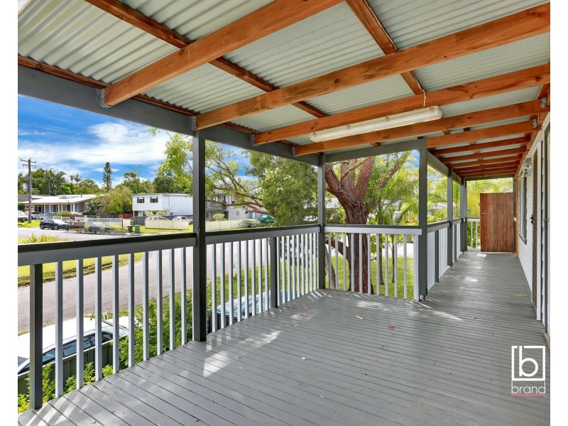 16 Acacia Avenue, Lake Munmorah NSW 2259