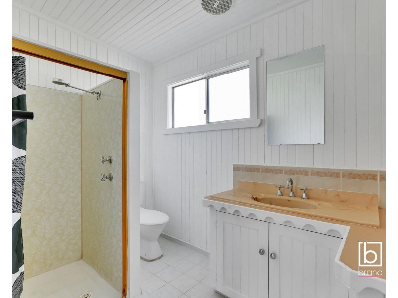 16 Acacia Avenue, Lake Munmorah NSW 2259