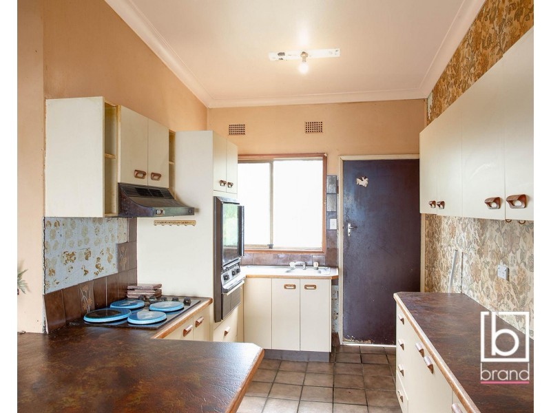 11 Buff Point Avenue, Buff Point NSW 2262