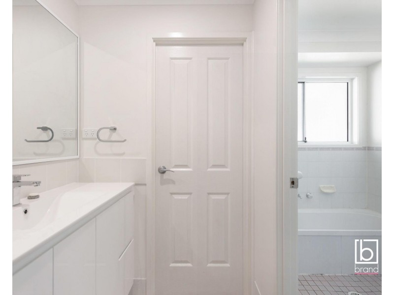 3 Pine Court, Blue Haven NSW 2262