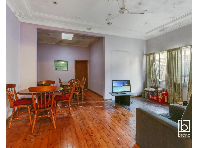 17 York Street, Point Frederick NSW 2250