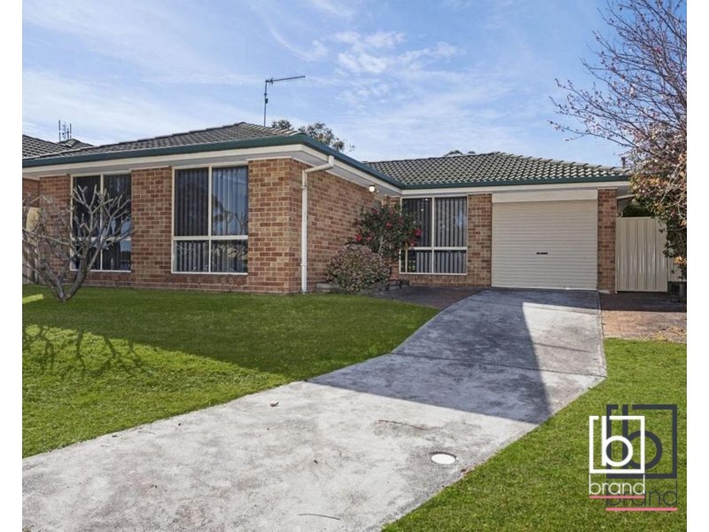 16 Rosella Circuit, Blue Haven NSW 2262