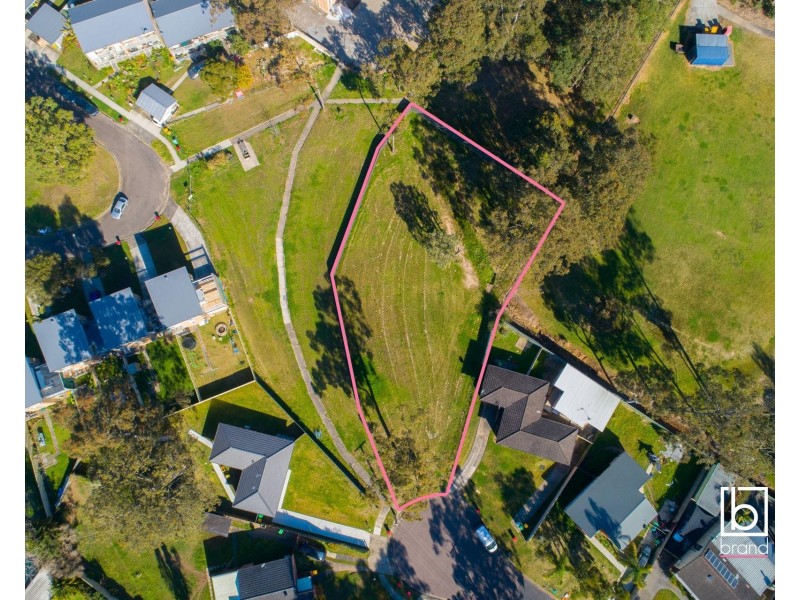 12 Cedar Close, Watanobbi NSW 2259