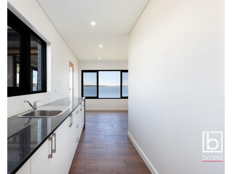 2 Cross Street, Toukley NSW 2263