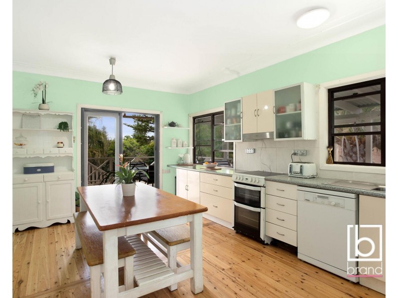 119 Ocean Parade, Blue Bay NSW 2261