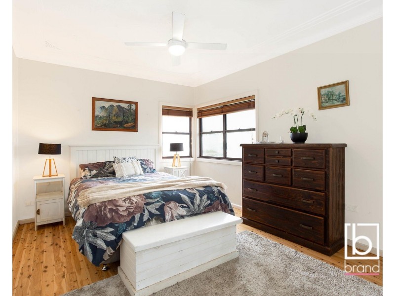 119 Ocean Parade, Blue Bay NSW 2261
