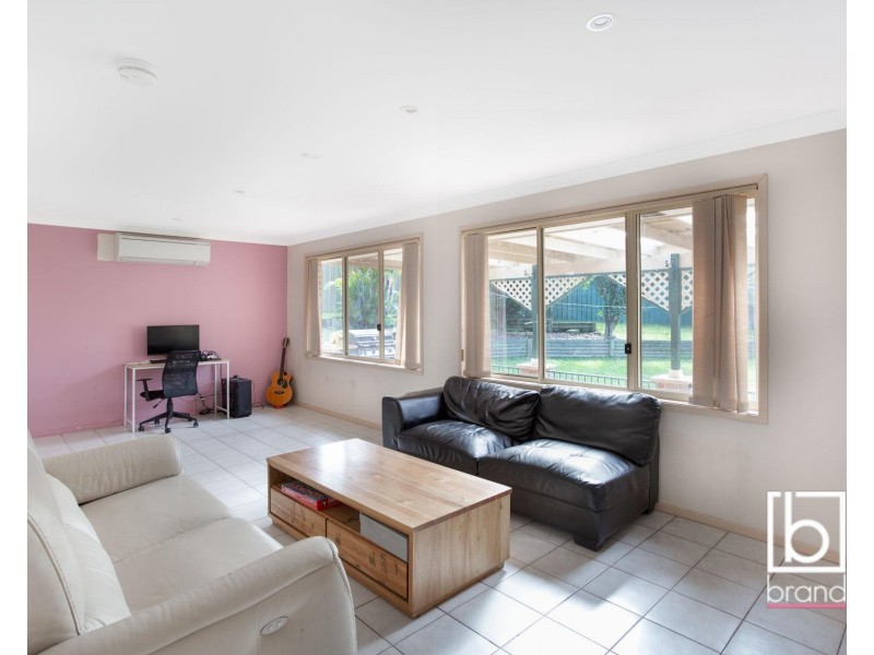 40 Charmian Crescent, Watanobbi NSW 2259
