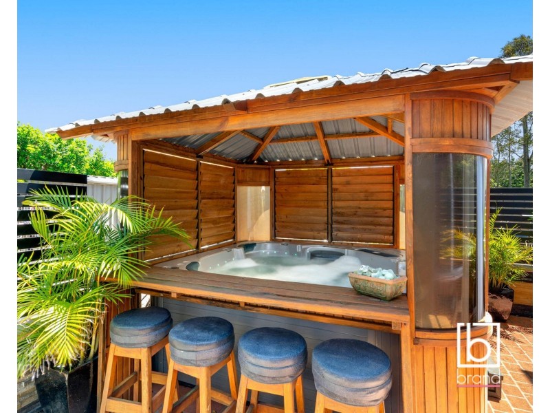 8 Myrtle Terrace, Hamlyn Terrace NSW 2259
