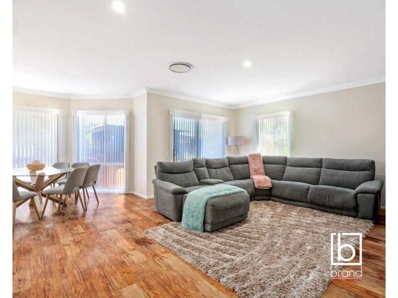 8 Myrtle Terrace, Hamlyn Terrace NSW 2259