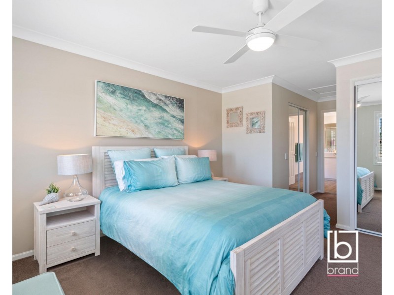 8 Myrtle Terrace, Hamlyn Terrace NSW 2259