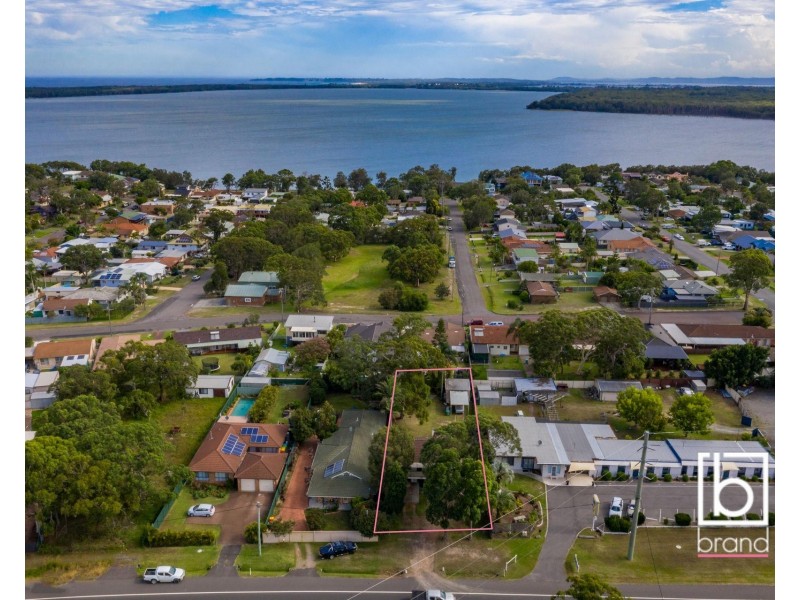 626 Pacific Highway, Lake Munmorah NSW 2259