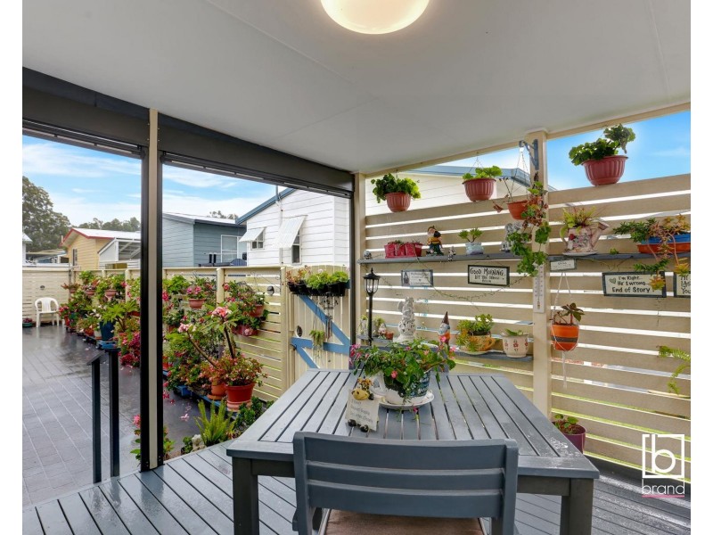 101/25 Mulloway Road, Chain Valley Bay NSW 2259