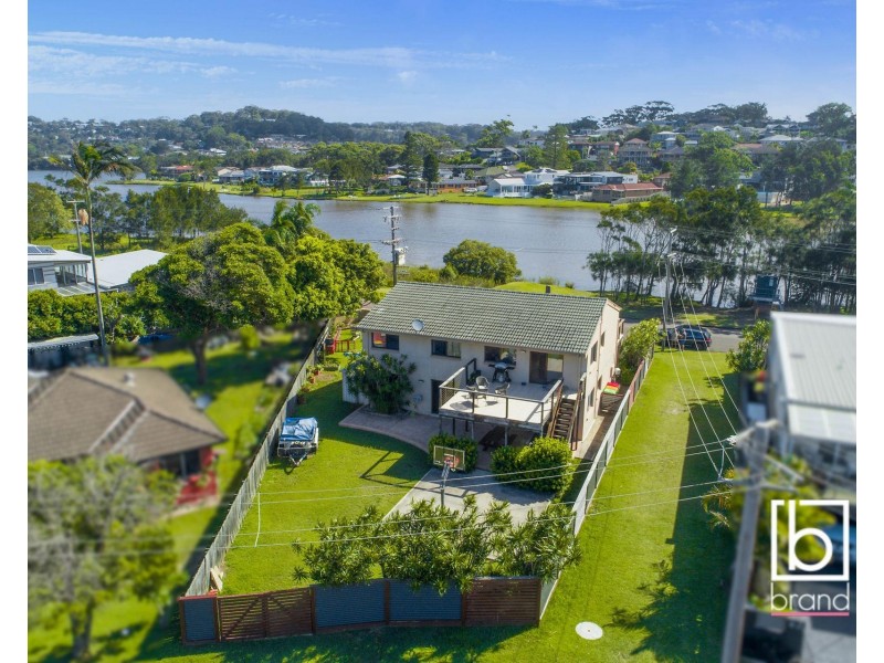 24 Lake View Road, Wamberal NSW 2260
