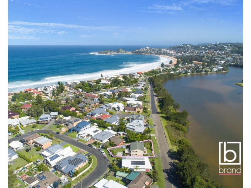 24 Lake View Road, Wamberal NSW 2260
