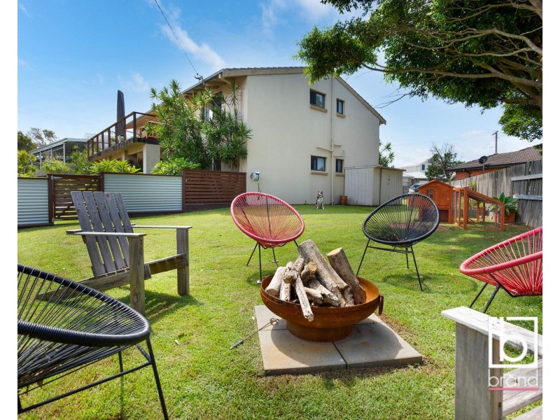 24 Lake View Road, Wamberal NSW 2260