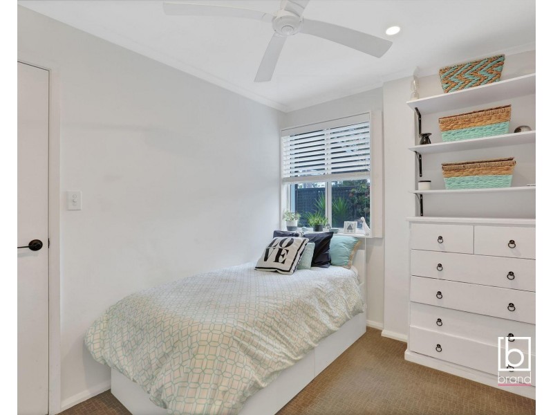 8 Woodview Road, Springfield NSW 2250