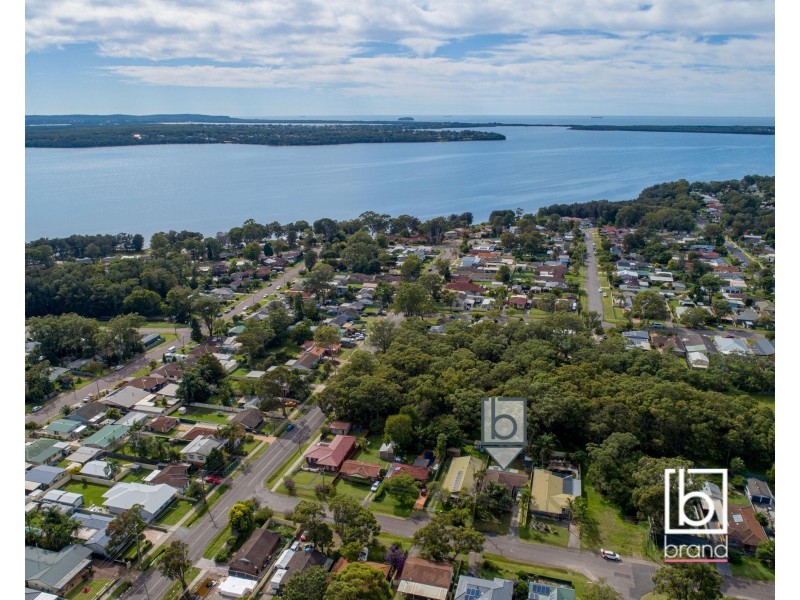 15 Merinda Avenue, Charmhaven NSW 2263