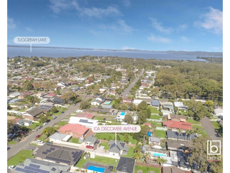 10a Discombe Avenue, Kanwal NSW 2259