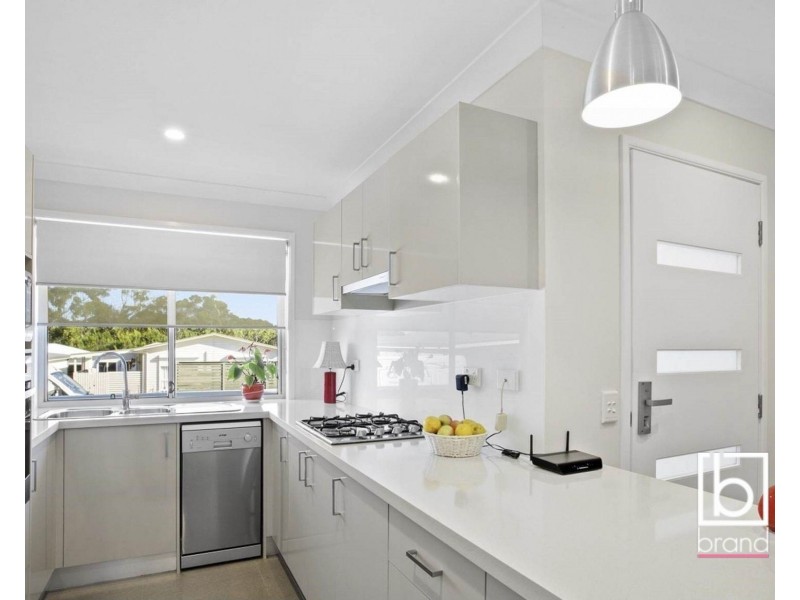 365/25 Mulloway Road, Chain Valley Bay NSW 2259