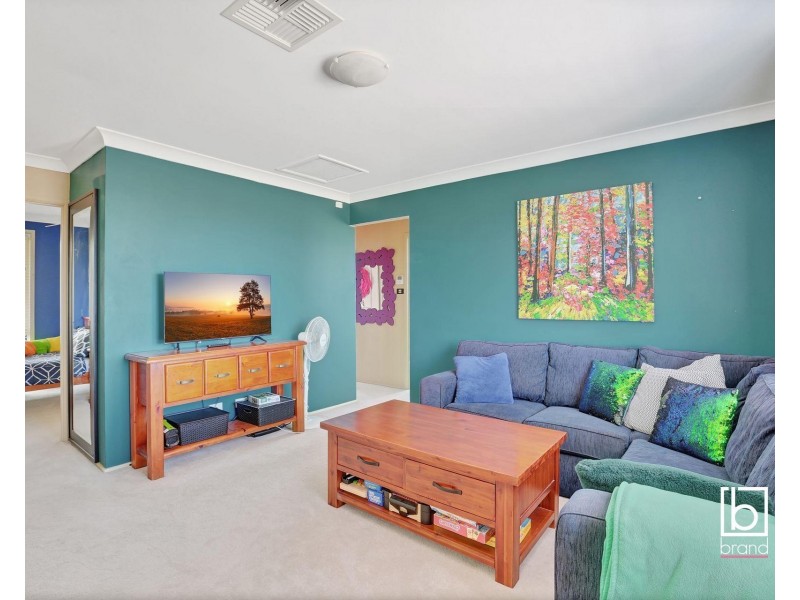 63 St Lawrence Avenue, Blue Haven NSW 2262