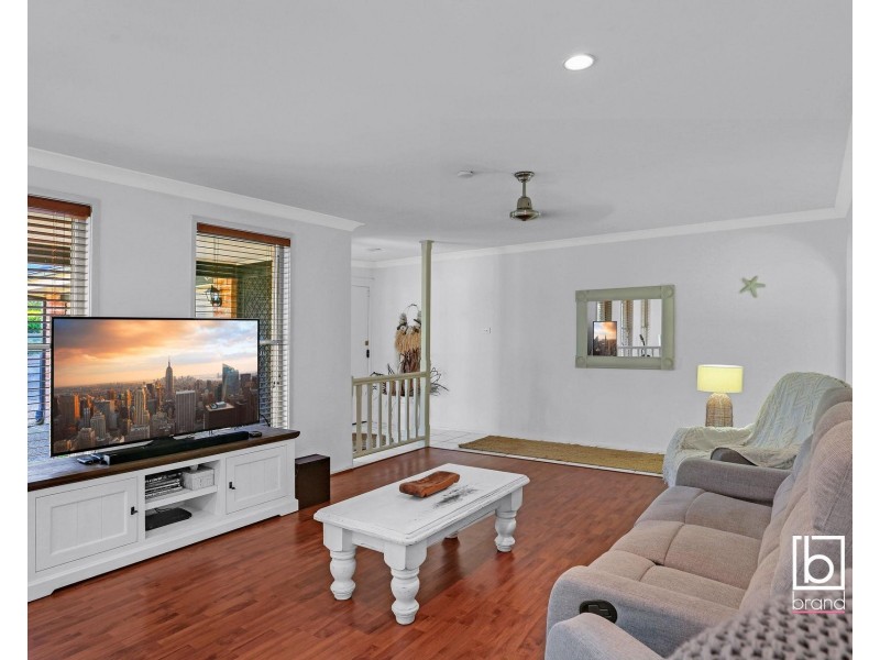 77 Northumberland Way, Tumbi Umbi NSW 2261