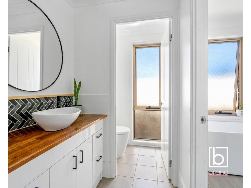 6 Bellinger Way, Blue Haven NSW 2262