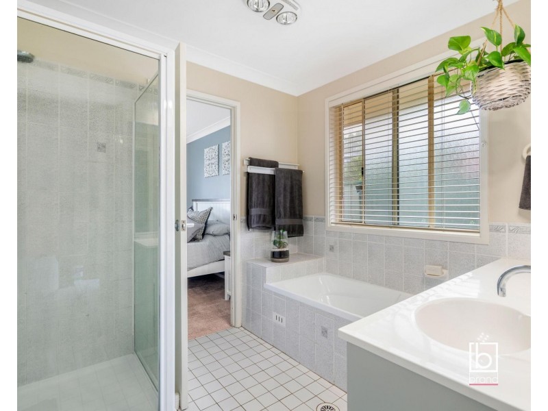 44 Charmian Crescent, Watanobbi NSW 2259