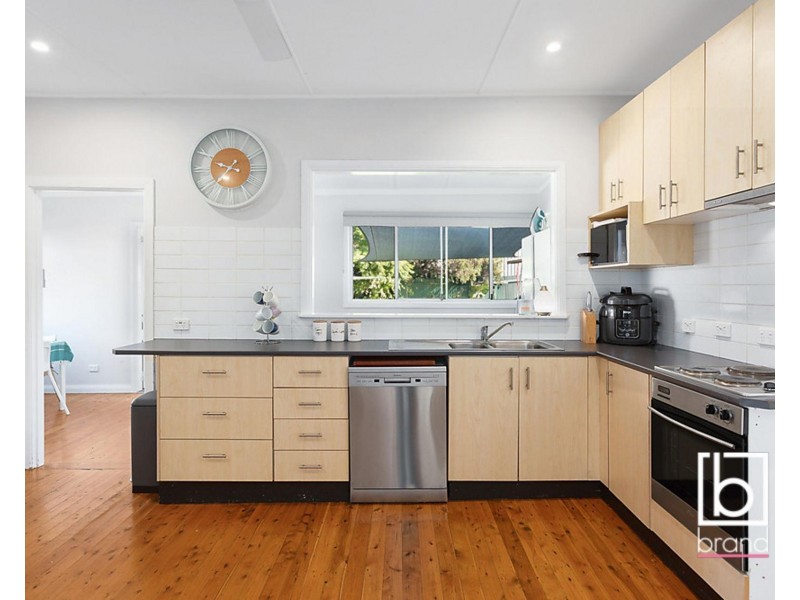 12 Boronia Road, Lake Munmorah NSW 2259