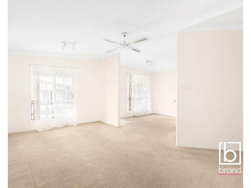 102/25 Mulloway Road, Chain Valley Bay NSW 2259