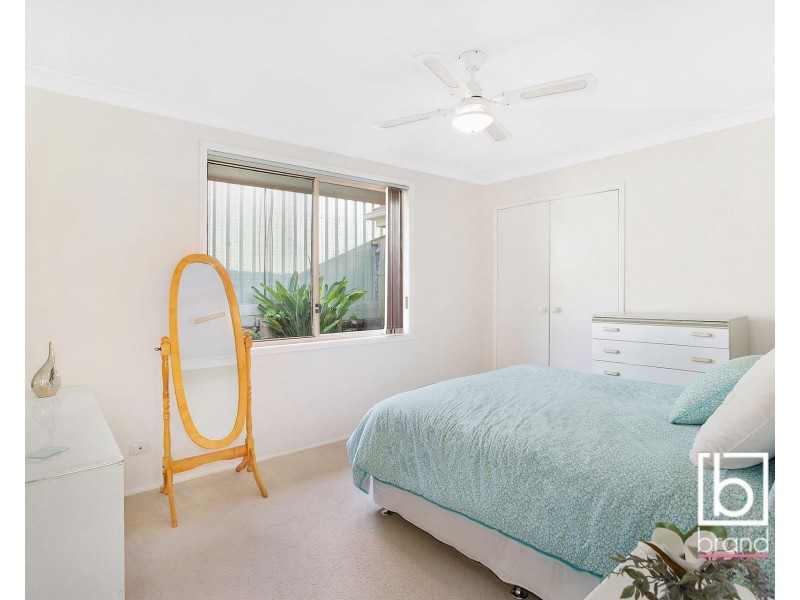 8 Windsong Place, Tuggerah NSW 2259