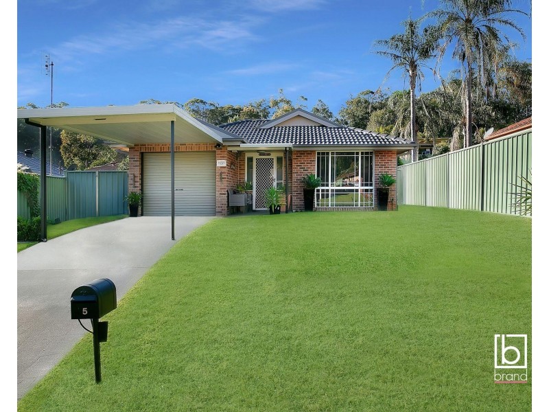 5 Anniversary Place, Tuggerah NSW 2259