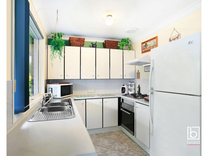 5 Anniversary Place, Tuggerah NSW 2259