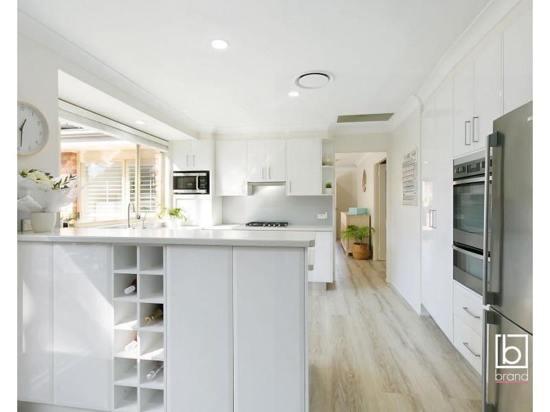 26 Poplars Avenue, Bateau Bay NSW 2261