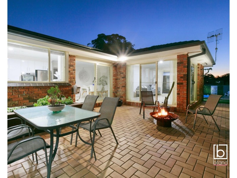 26 Poplars Avenue, Bateau Bay NSW 2261