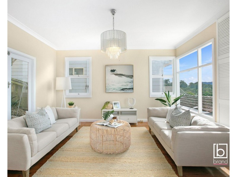 11 Hughes Street, Point Clare NSW 2250