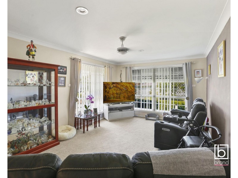 24 Rosemount Avenue, Lake Munmorah NSW 2259