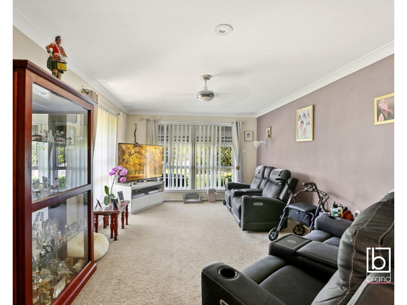 24 Rosemount Avenue, Lake Munmorah NSW 2259