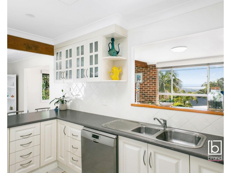 10 Stephenson Road, Bateau Bay NSW 2261