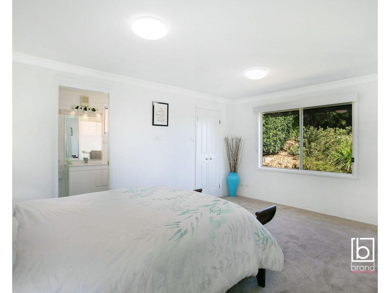 10 Stephenson Road, Bateau Bay NSW 2261