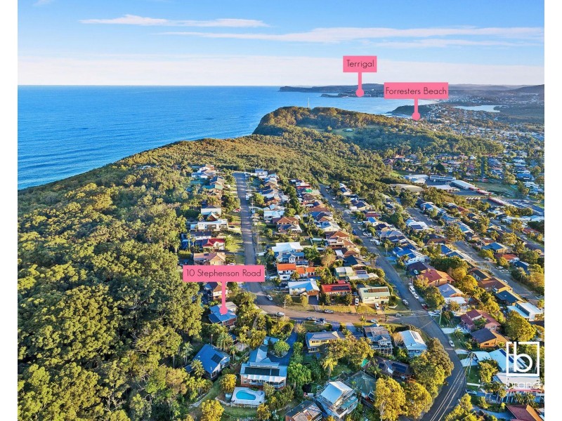 10 Stephenson Road, Bateau Bay NSW 2261