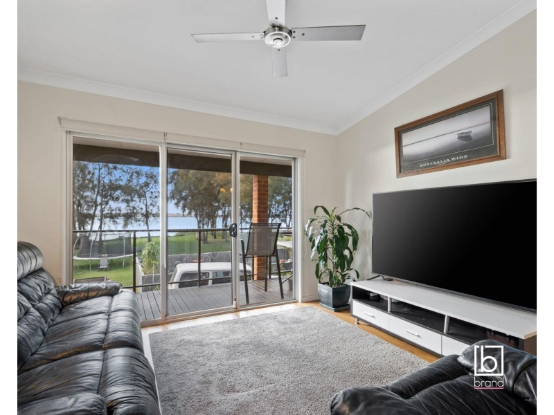 89 Panorama Avenue, Charmhaven NSW 2263