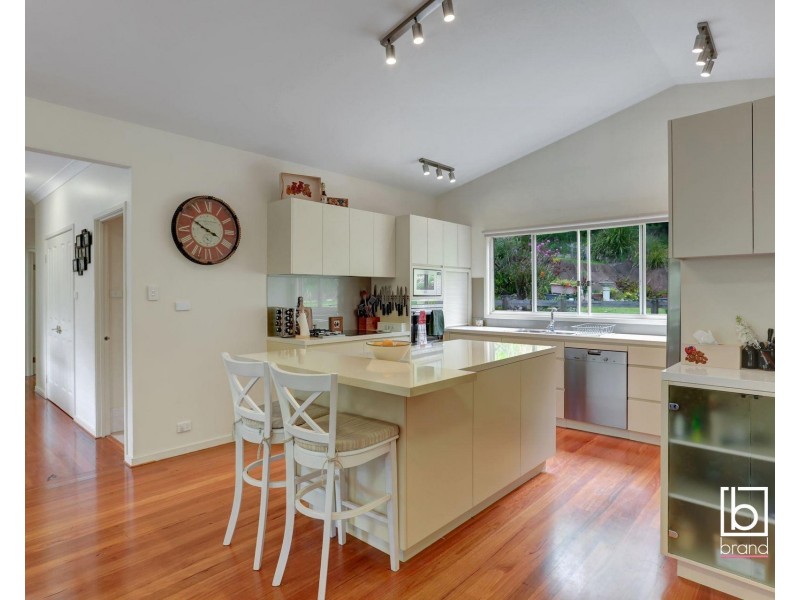 38 Dora Street, Lisarow NSW 2250