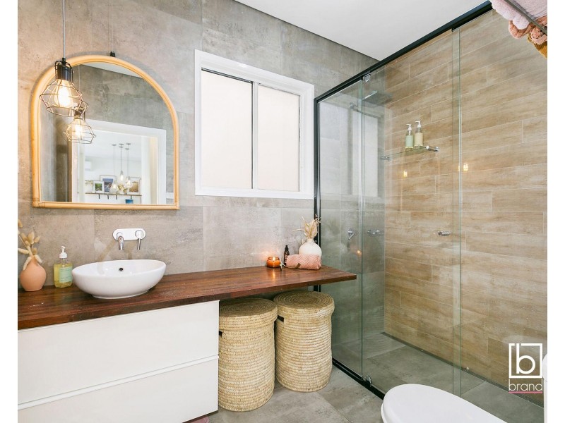 1 Dalnott Road, Gorokan NSW 2263