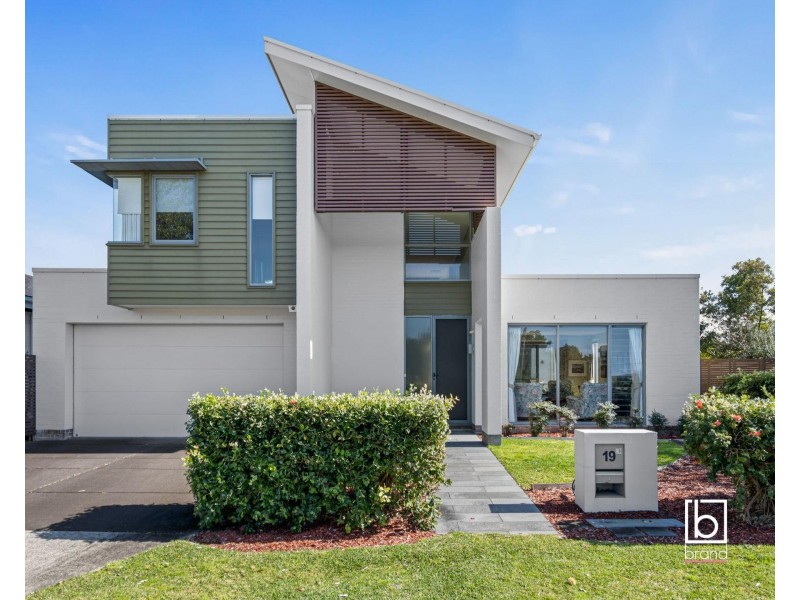 19 Pebble Beach Avenue, Magenta NSW 2261