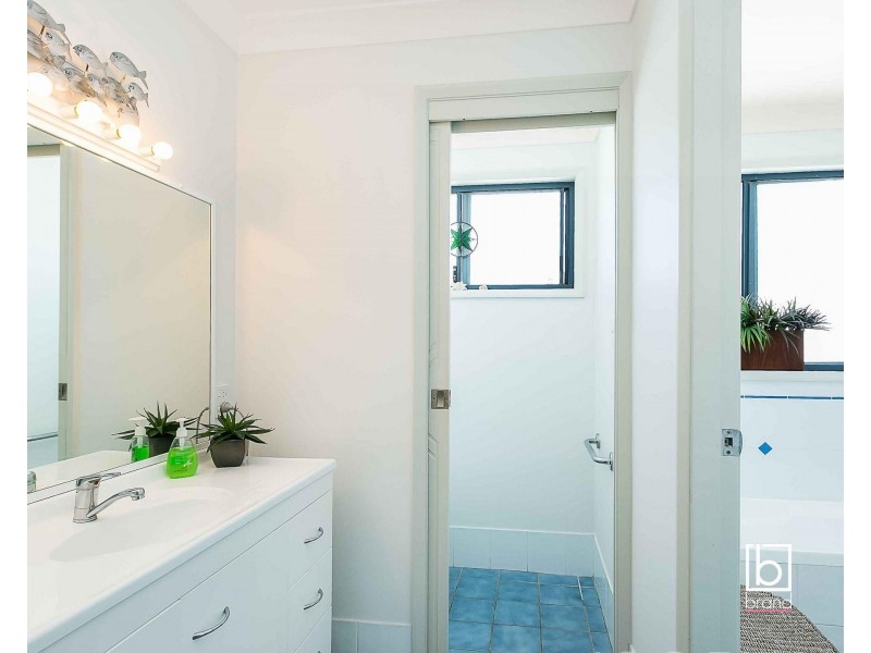 9b Marmion Street, Mannering Park NSW 2259