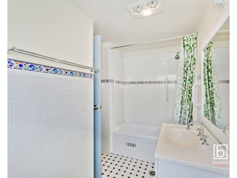 42 Warnervale Road, Warnervale NSW 2259