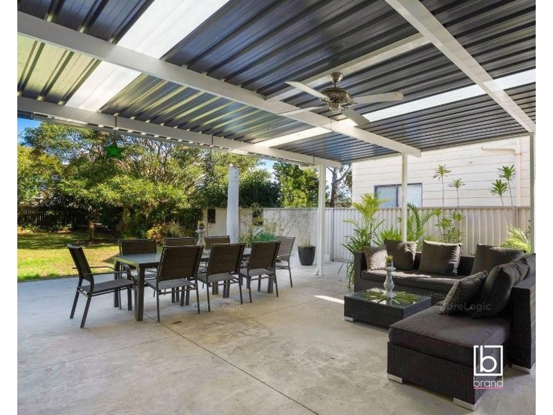 D/S 42a Narrawa Ave, Erina NSW 2250