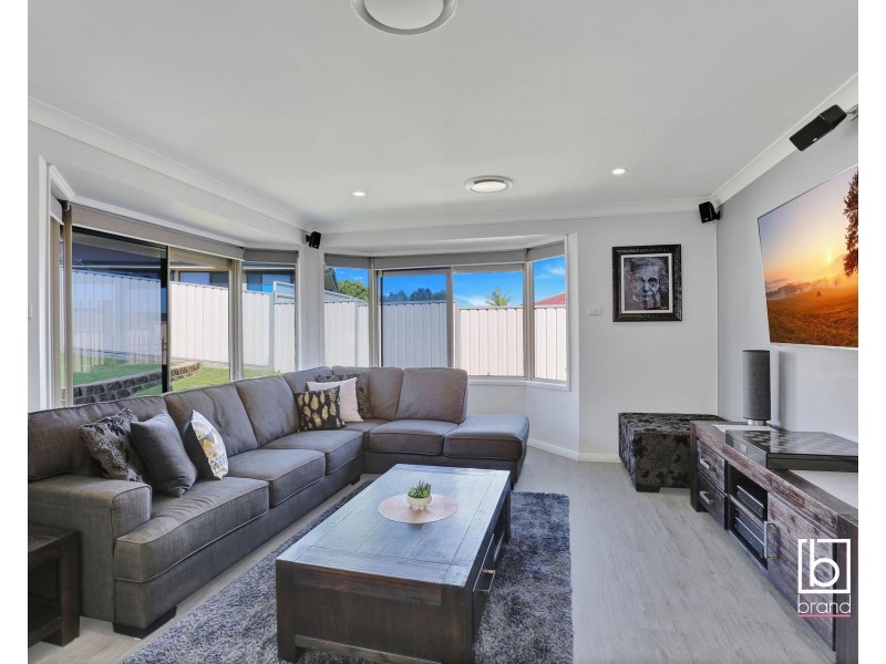 69 St Lawrence Avenue, Blue Haven NSW 2262