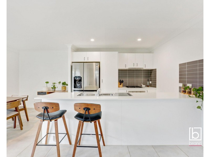 8 Cadogan Crescent, Woongarrah NSW 2259