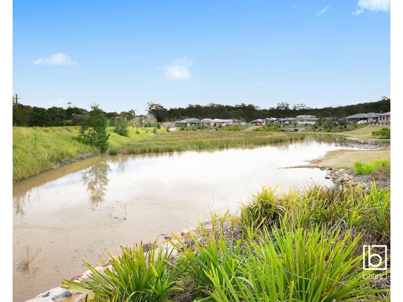 8 Cadogan Crescent, Woongarrah NSW 2259